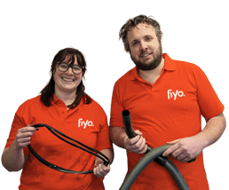 Zwei Fiyo Mitarbeiter