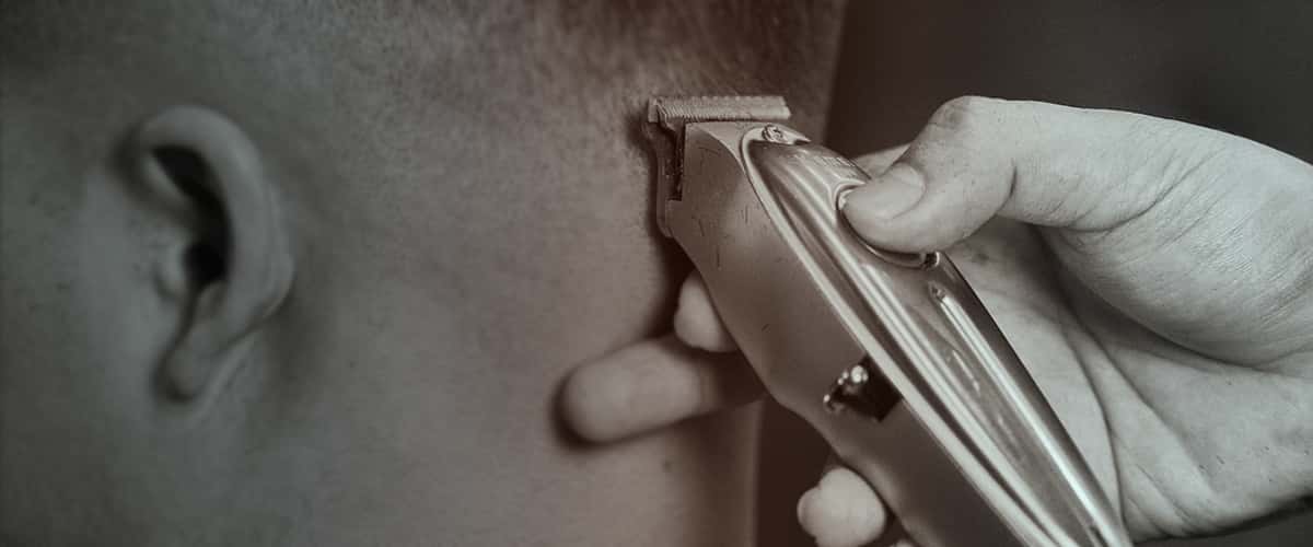So pflegen sie ihren rasierer, haarschneider und barttrimmer: tipps für eine perfekte pflege!